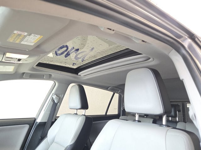 Used 2016 Toyota RAV4 Limited AWD/4WD image 23