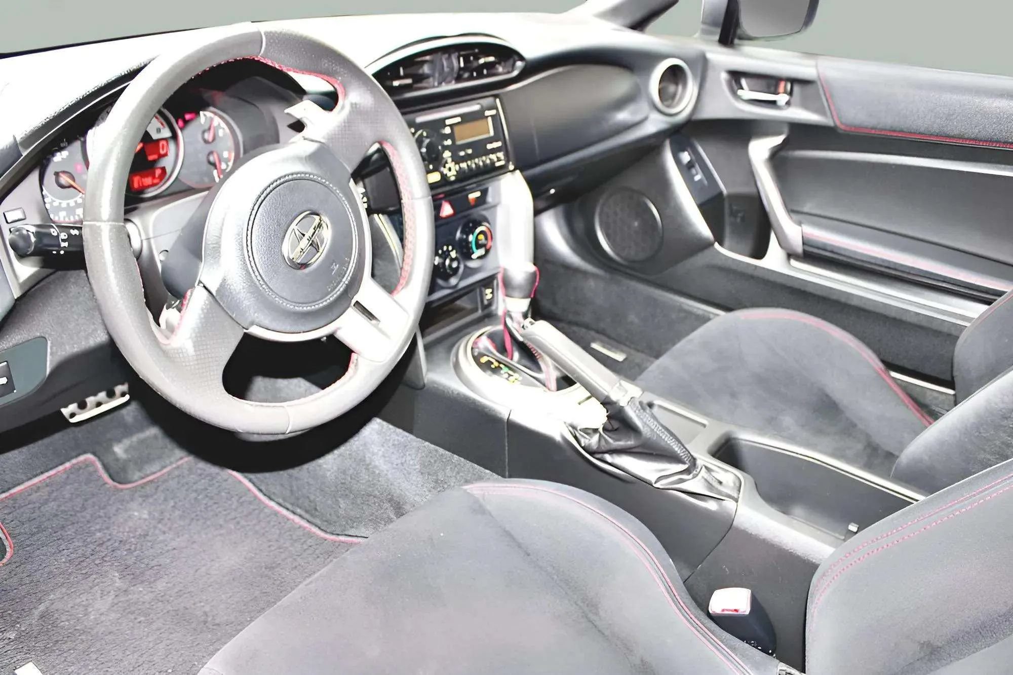 Used 2013 Scion FR-S RWD image 9