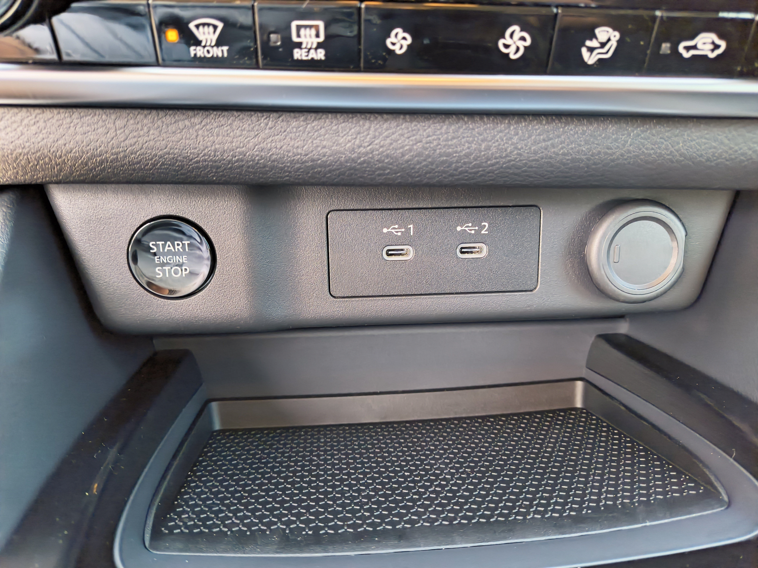 New 2026 Nissan Rogue SV FWD image 27
