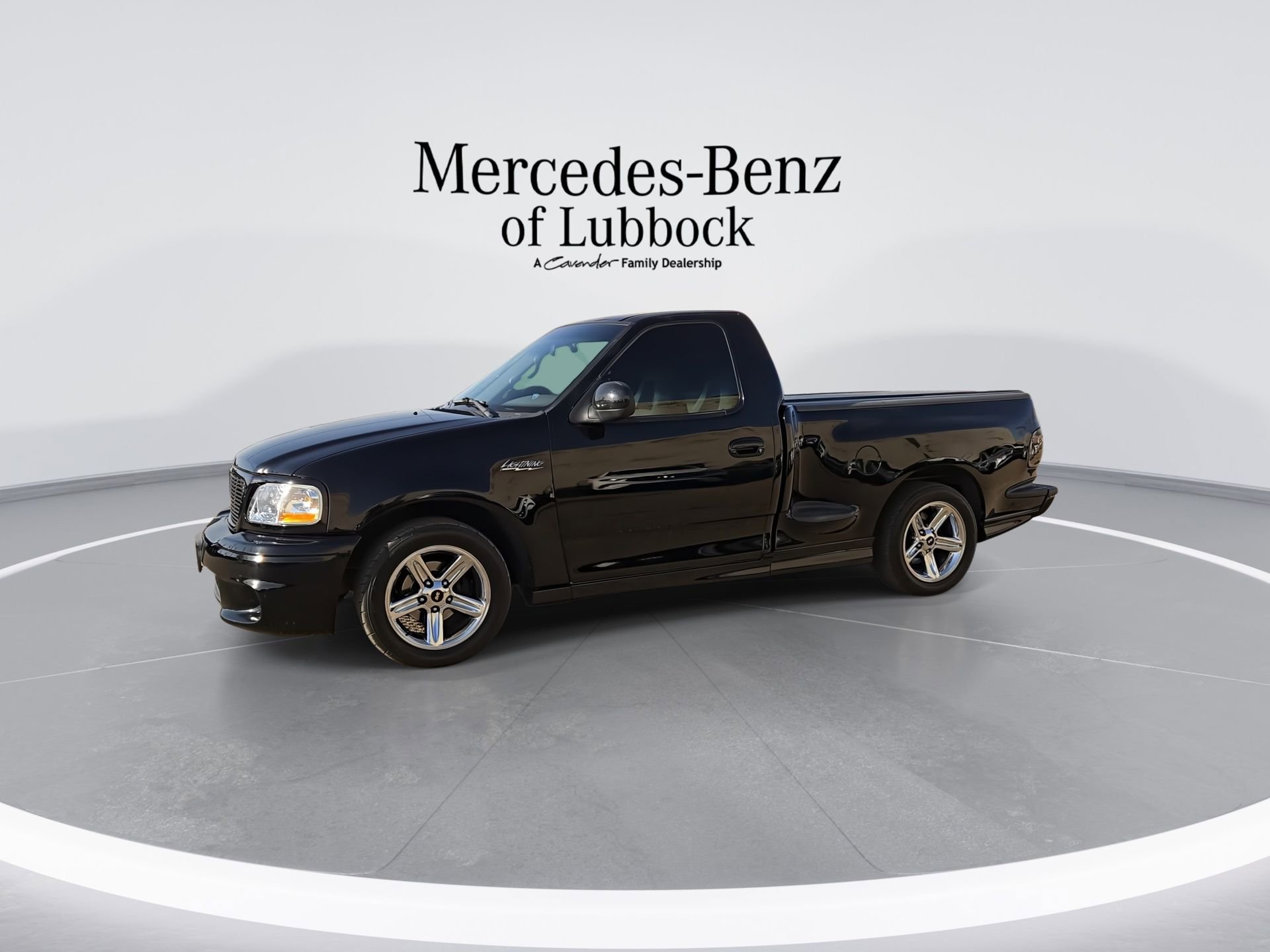 Used 2001 Ford F150 Lightning image 5