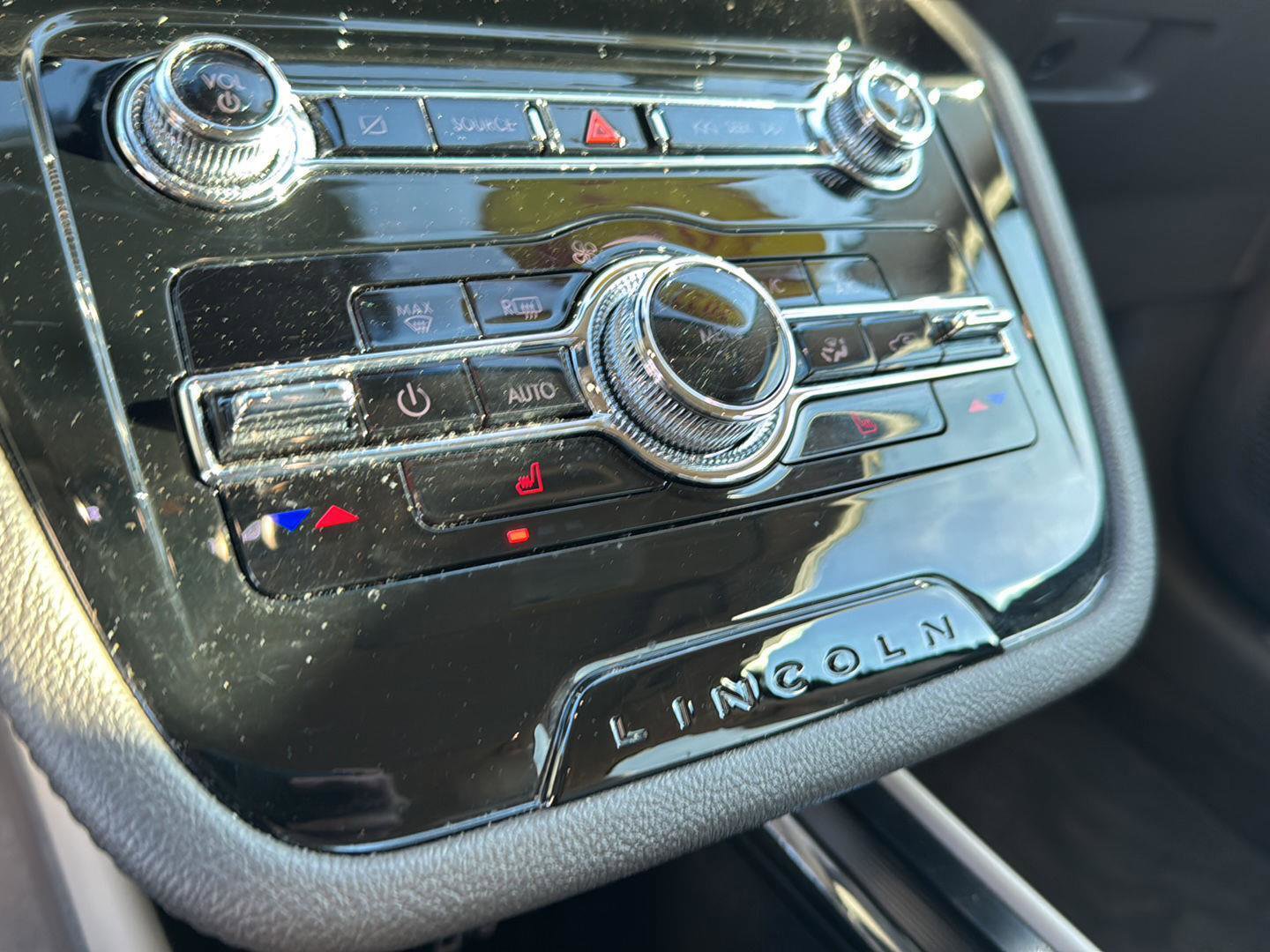 Used 2022 Lincoln Corsair FWD image 25