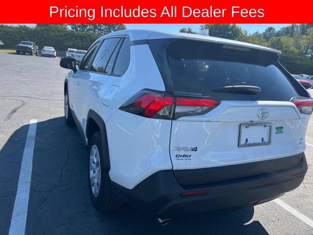 Used 2025 Toyota RAV4 LE AWD/4WD image 24