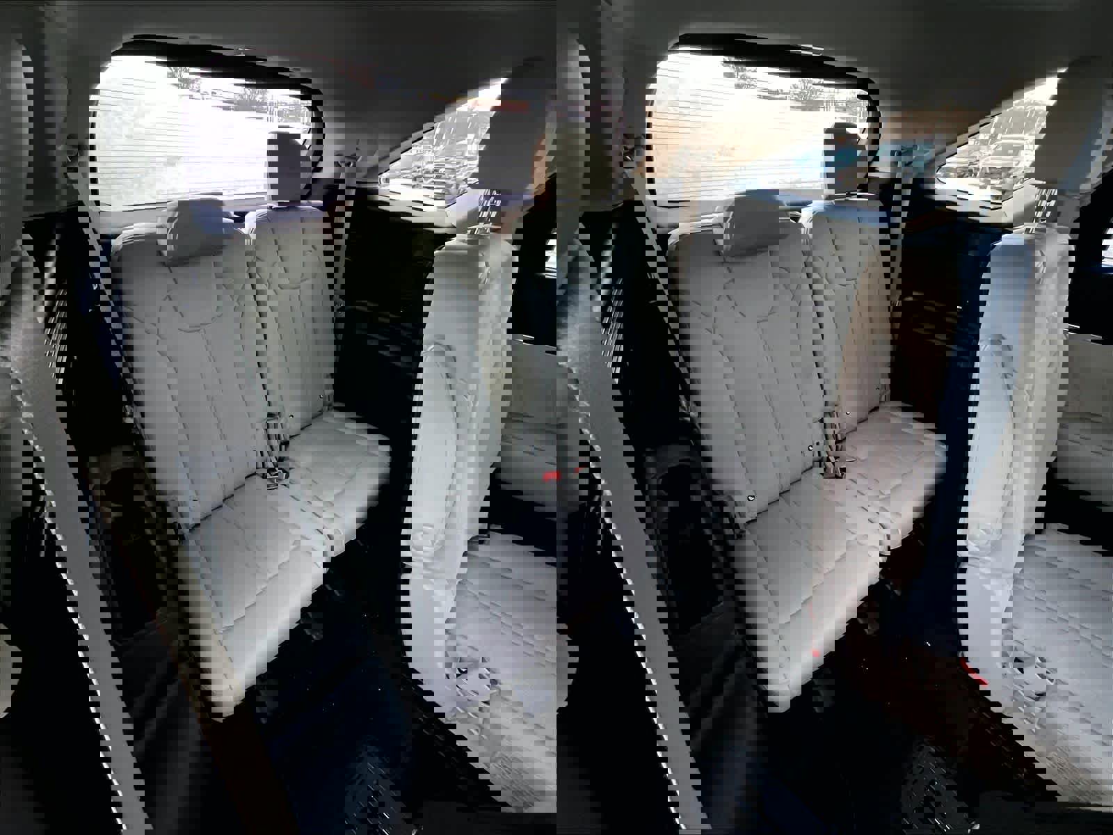 Used 2023 Kia Sorento SX Prestige w/ Panoramic Sunroof Package image 17