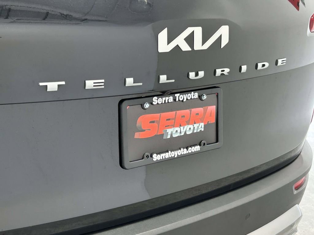 Used 2022 Kia Telluride S FWD image 10