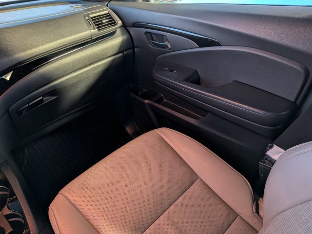 Used 2019 Honda Passport Elite image 17