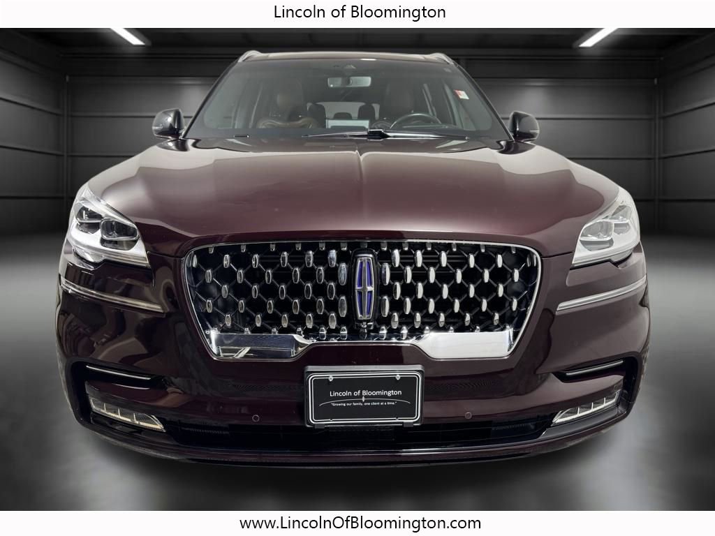 Certified 2023 Lincoln Aviator Grand Touring w/ Equipment Group 301A AWD/4WD image 12