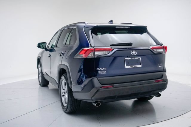 Used 2025 Toyota RAV4 XLE AWD/4WD image 3