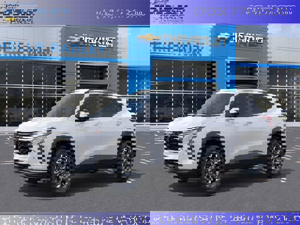 New 2026 Chevrolet Trax LT w/ Driver Confidence Package image 2