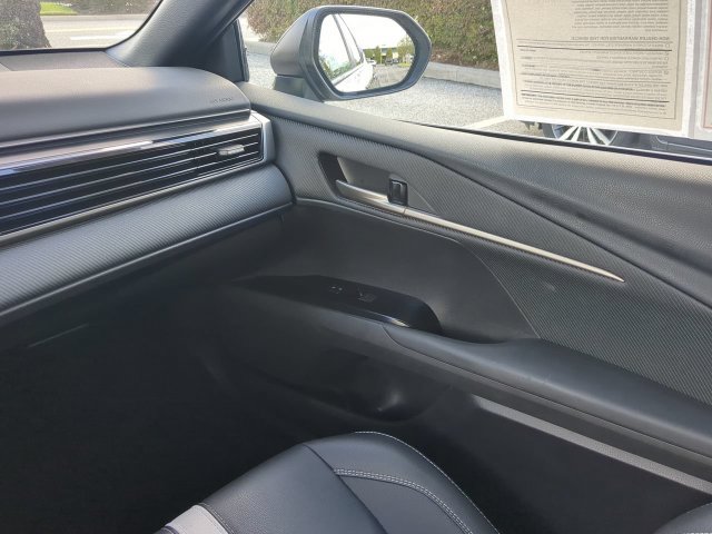 Certified 2025 Toyota Camry SE w/ Convenience Package FWD image 17