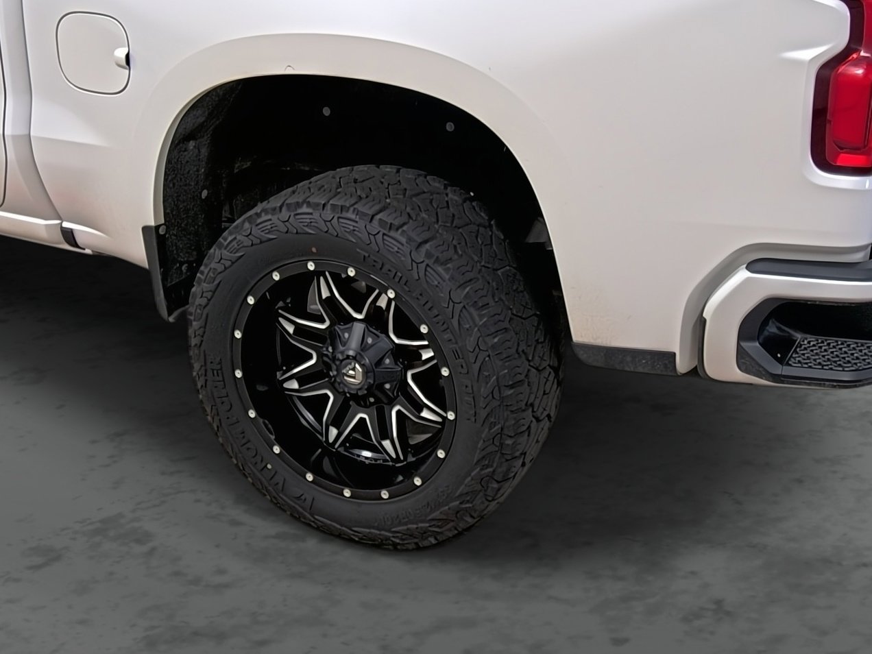 Used 2019 Chevrolet Silverado 1500 RST image 9