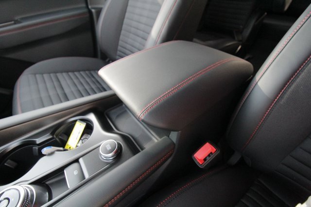 New 2026 Ford Explorer ST-Line w/ ST-Line Street Pack image 30