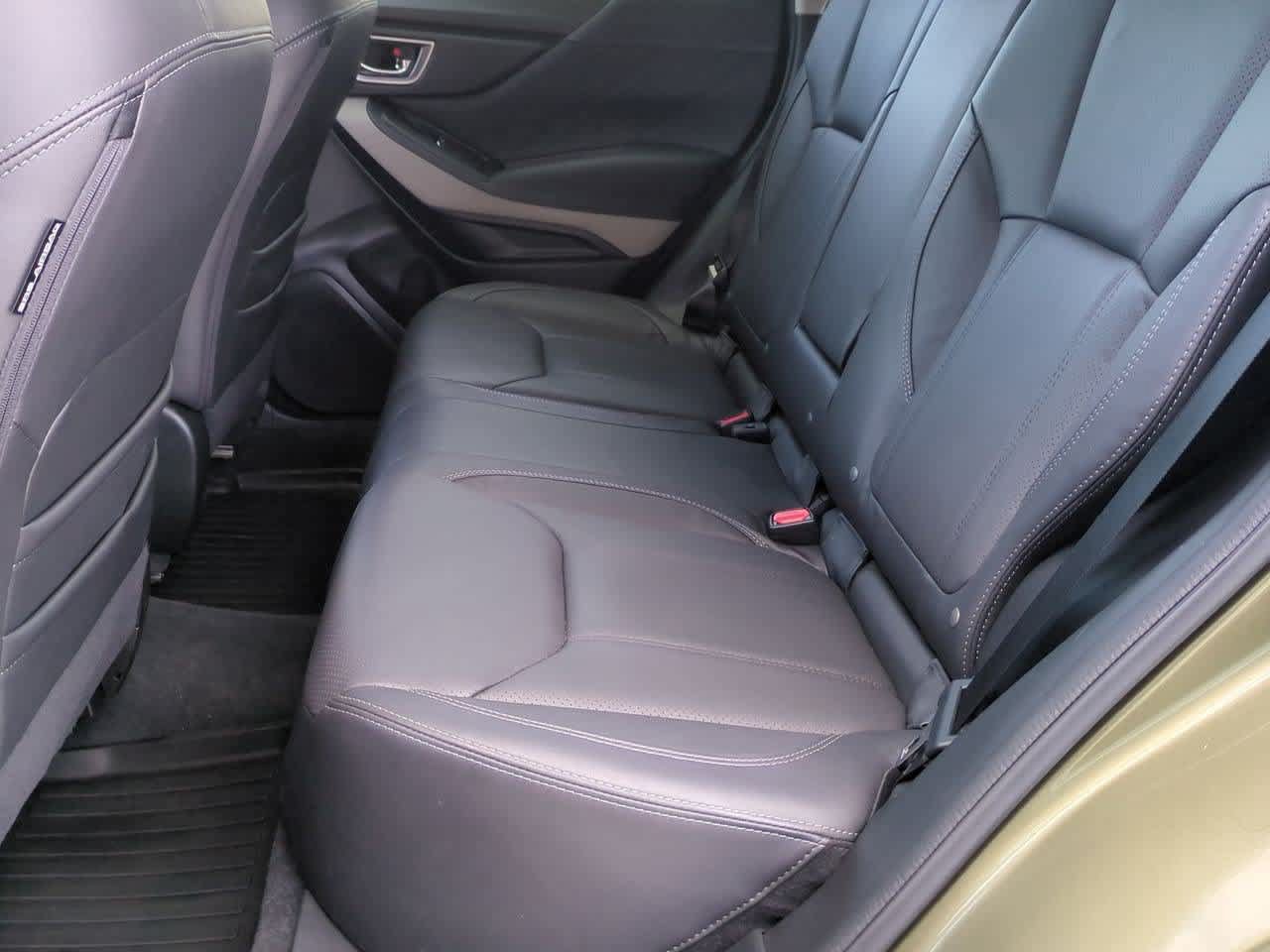 Used 2023 Subaru Forester Limited w/ Popular Package #2 AWD/4WD image 19