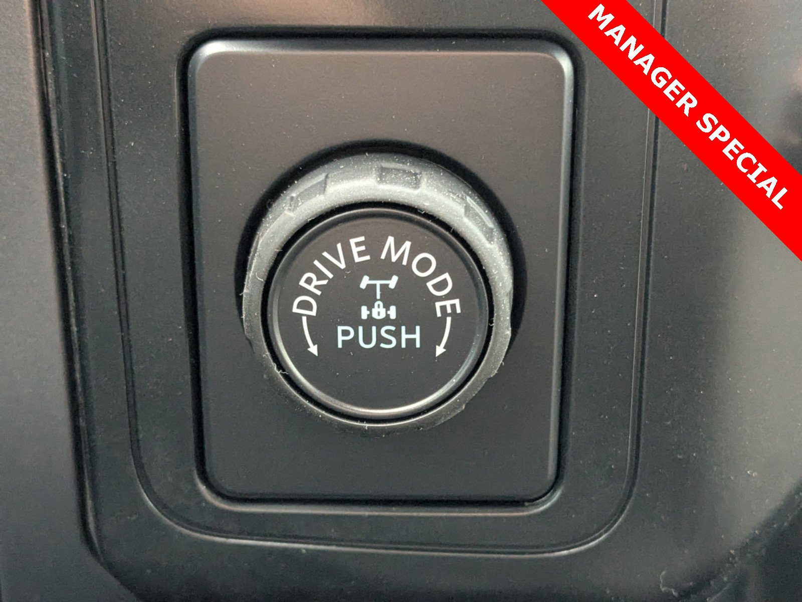 New 2025 Ford F150 XLT w/ Equipment Group 301A Standard image 29