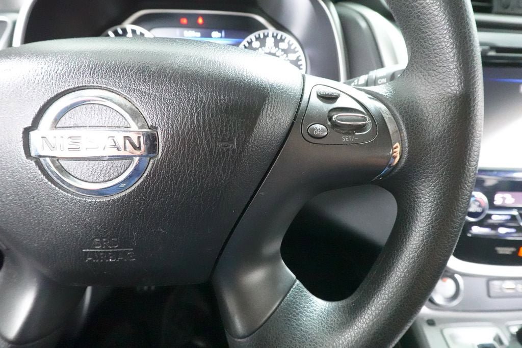 Used 2019 Nissan Murano S AWD/4WD image 12