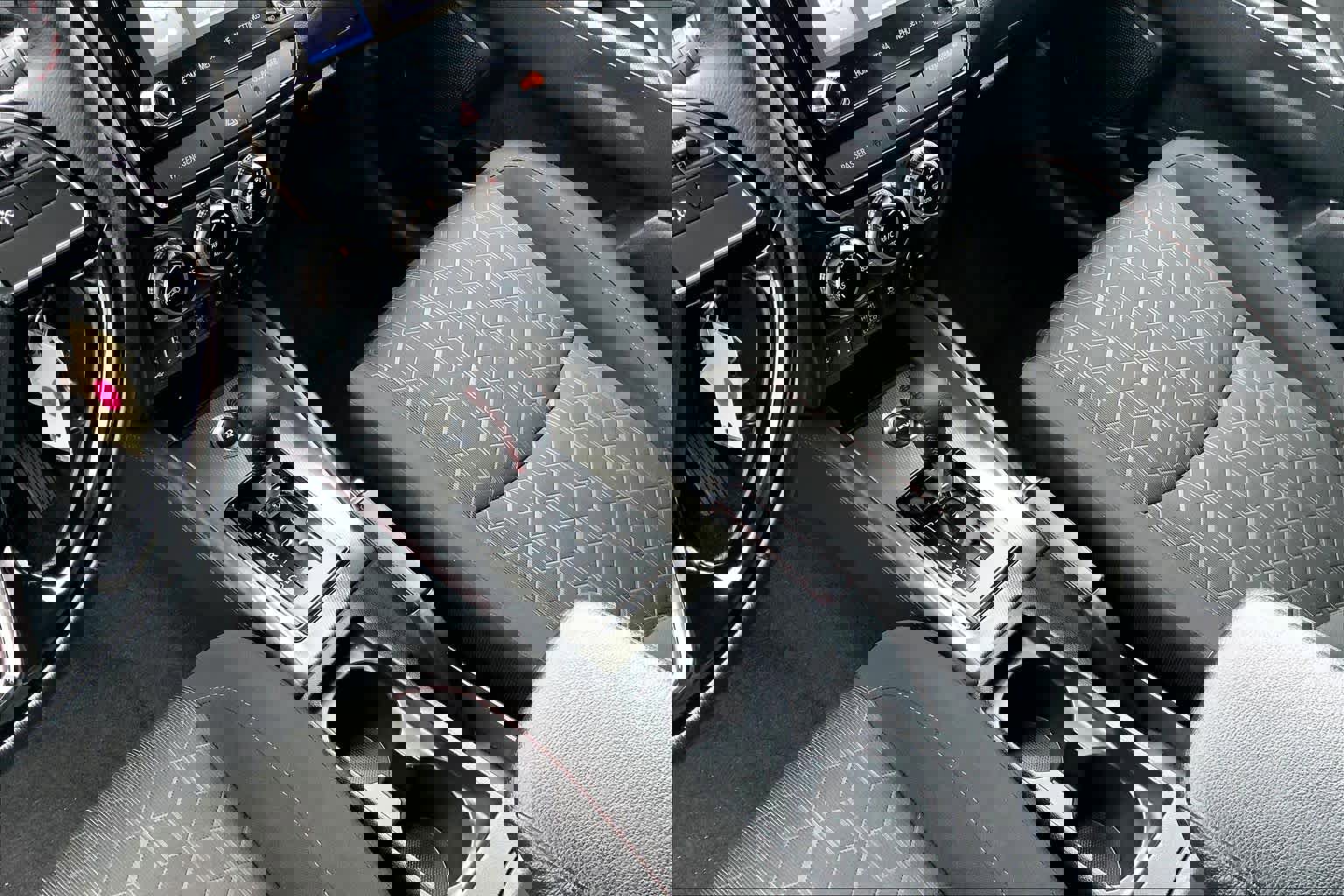 Used 2025 Mitsubishi Outlander Sport LE image 15