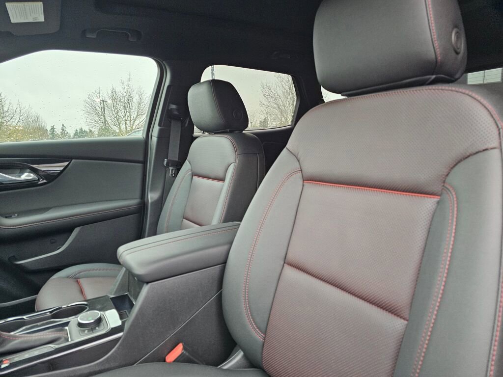 New 2025 Chevrolet Blazer RS w/ Driver Confidence II Package image 24