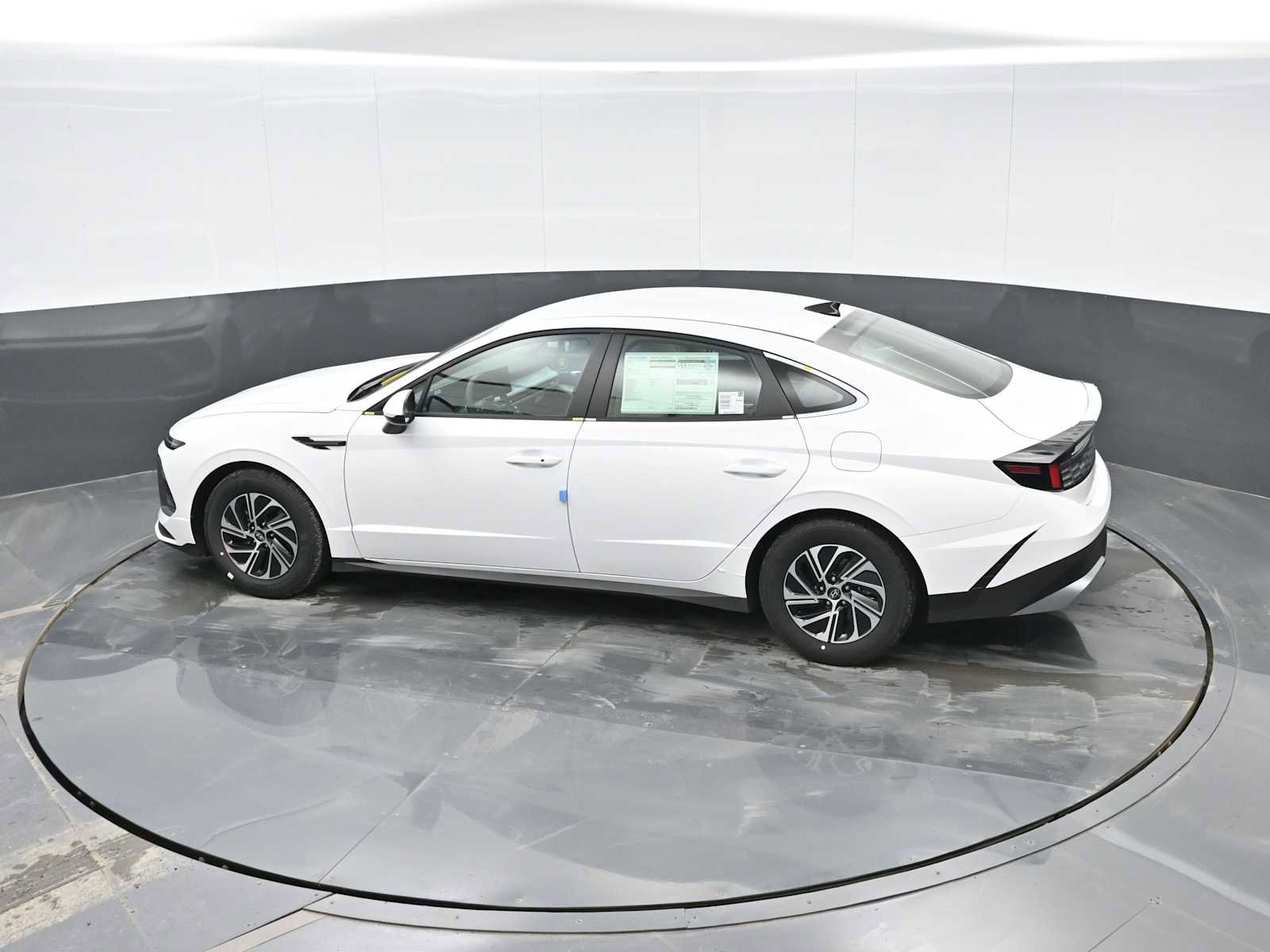 New 2026 Hyundai Sonata Blue image 25