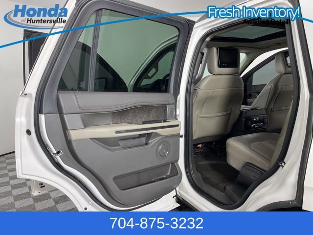 Used 2018 Ford Expedition Limited w/ Equipment Group 301A image 40
