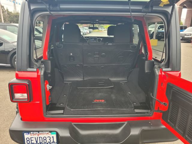 Used 2018 Jeep Wrangler Unlimited Sport S AWD/4WD image 8