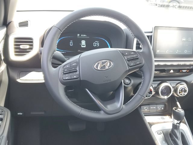 New 2026 Hyundai Venue SEL FWD image 11