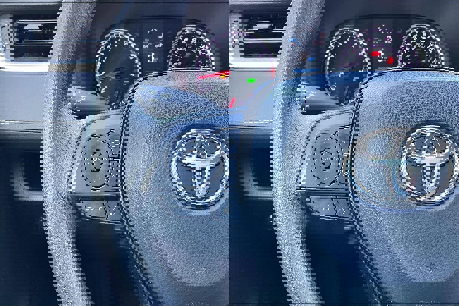 Used 2019 Toyota RAV4 LE w/ All Weather Liner Package image 24