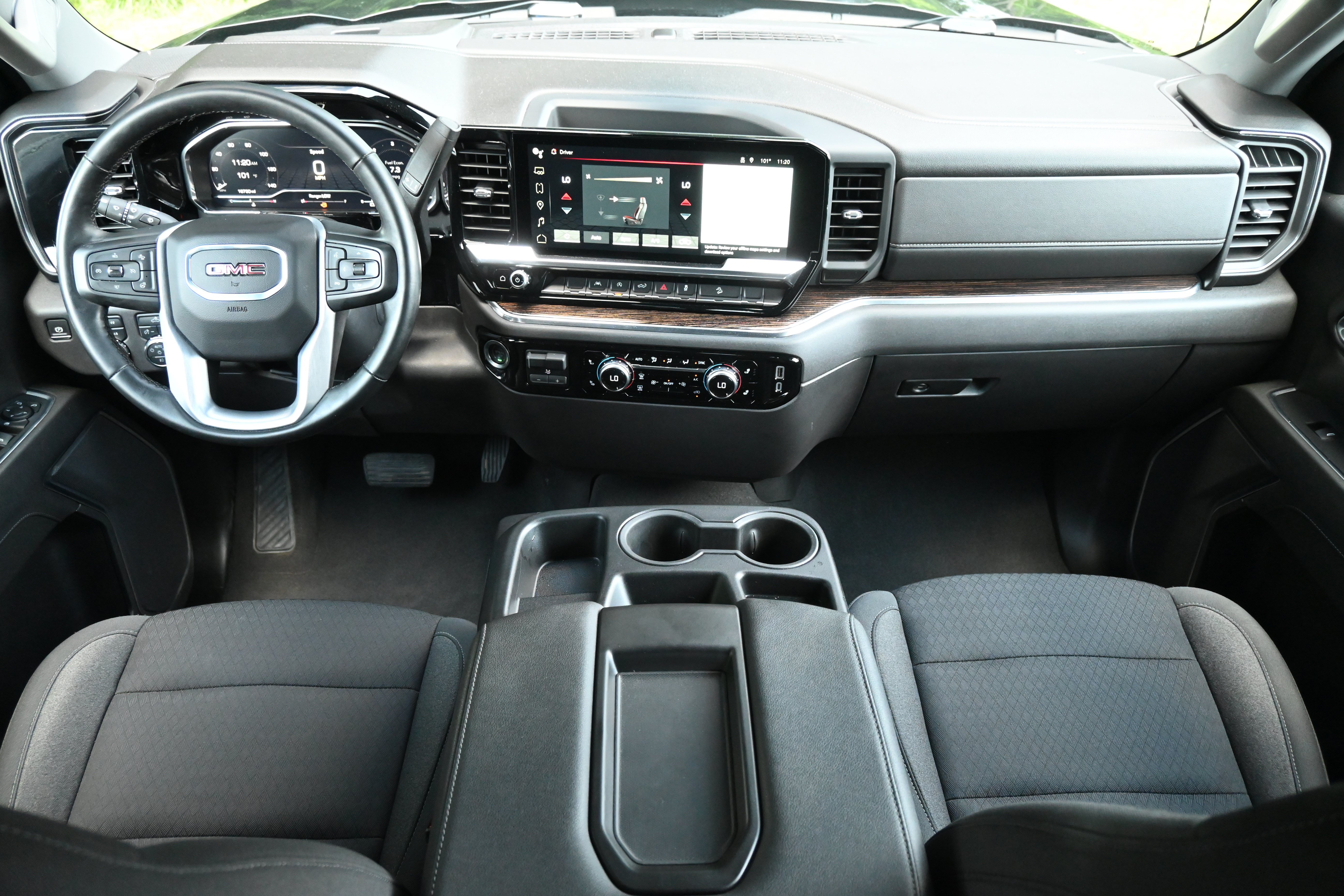 Used 2024 GMC Sierra 1500 Elevation w/ X31 Off-Road Package AWD/4WD image 26