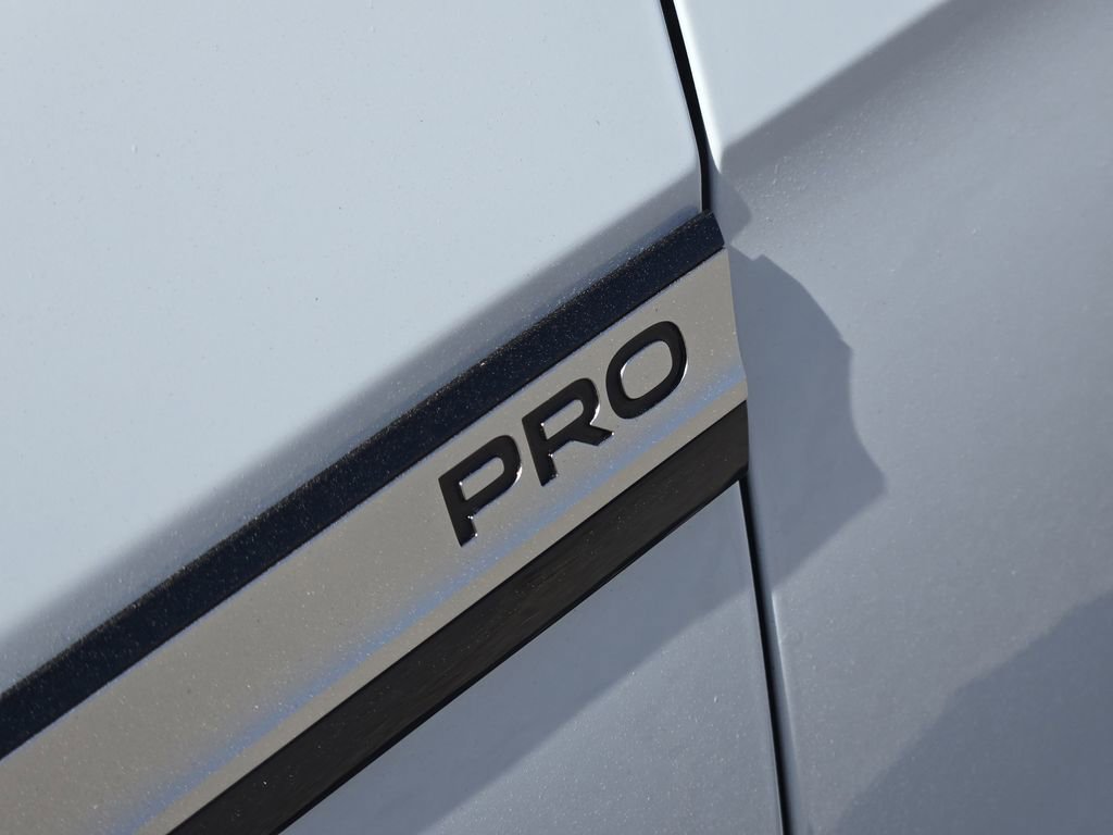 Used 2023 Volkswagen ID.4 Pro image 12