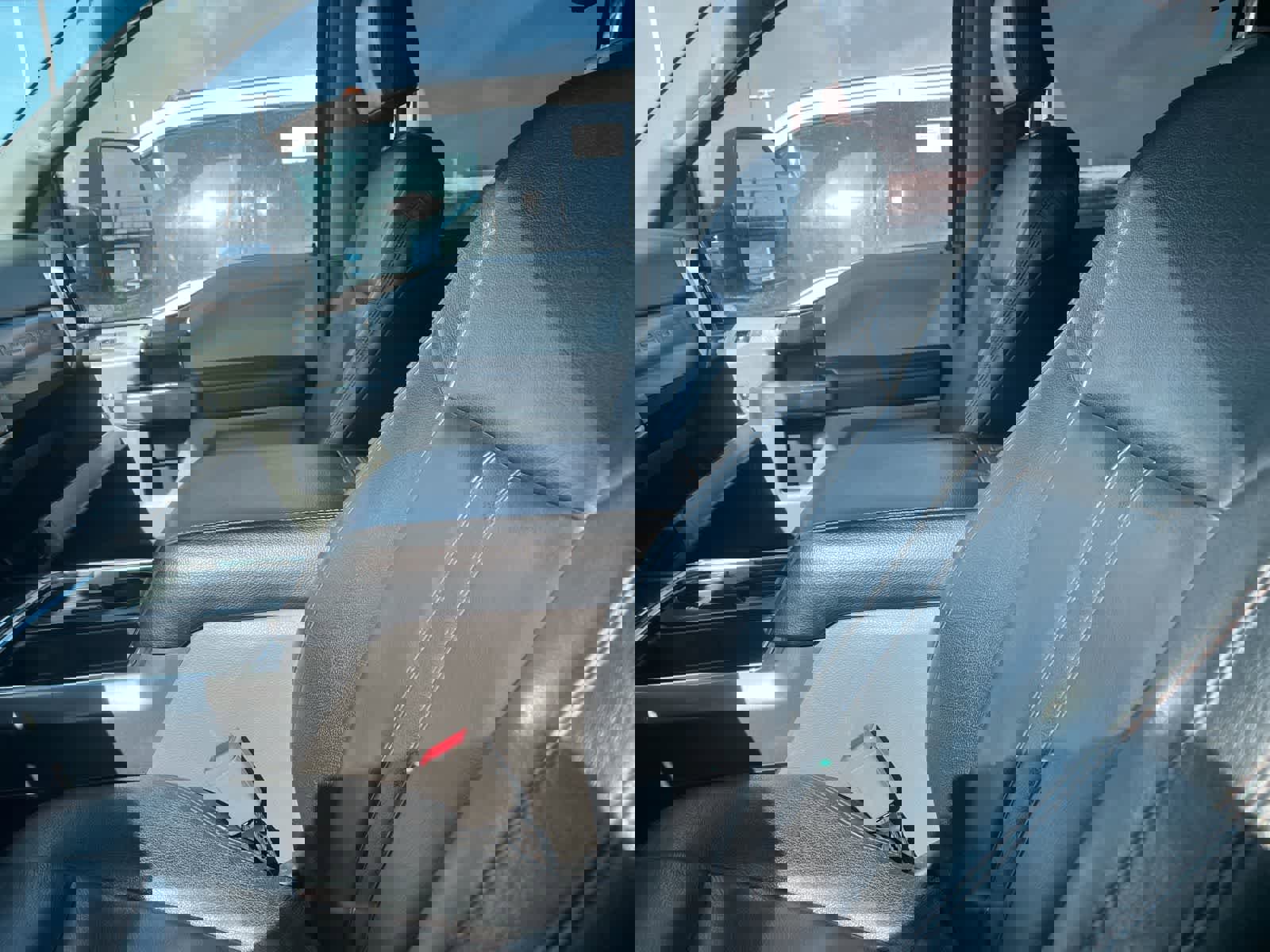 Used 2019 Ford F250 XLT w/ FX4 Off-Road Package image 23