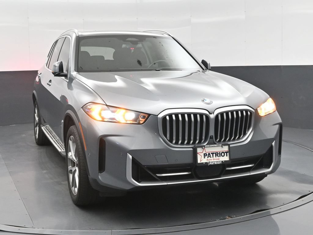 Used 2025 BMW X5 xDrive40i AWD/4WD image 27