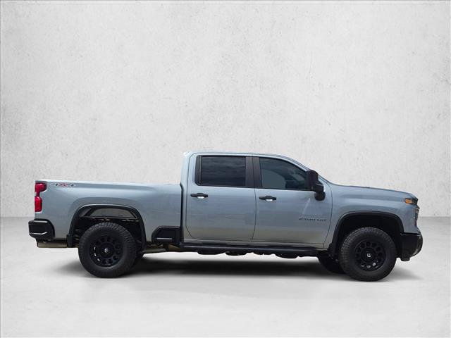 Used 2024 Chevrolet Silverado 2500 W/T AWD/4WD image 4