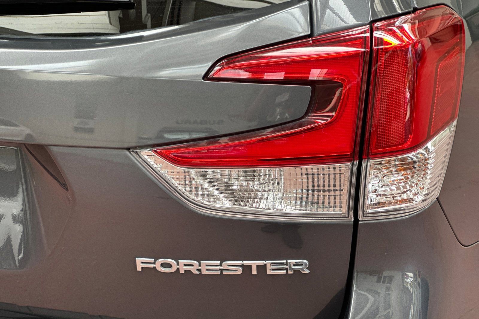 Used 2020 Subaru Forester Limited w/ Popular Package #3 AWD/4WD image 38