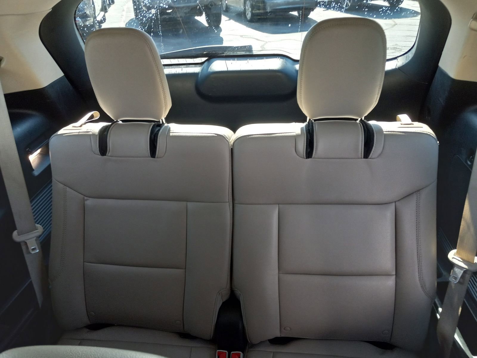 Used 2024 Ford Explorer Limited image 16