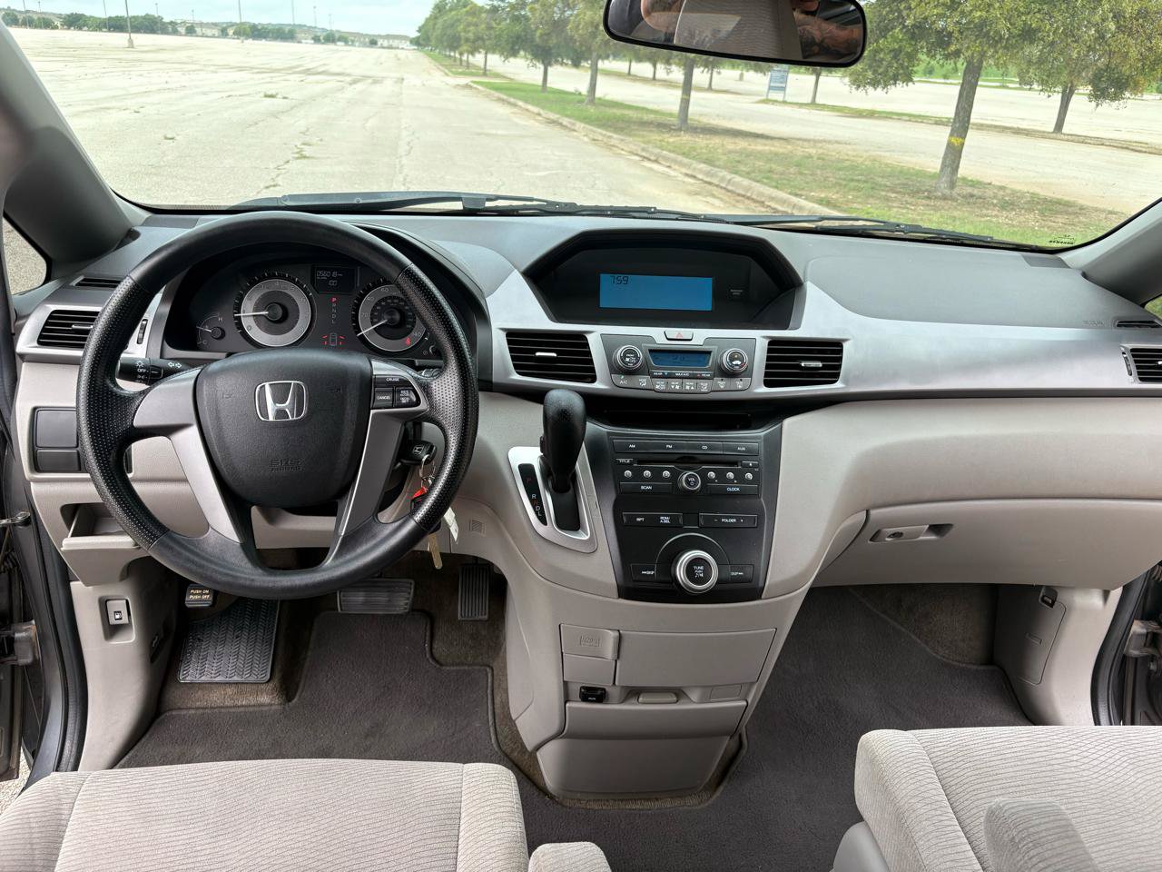 Used 2011 Honda Odyssey LX image 26