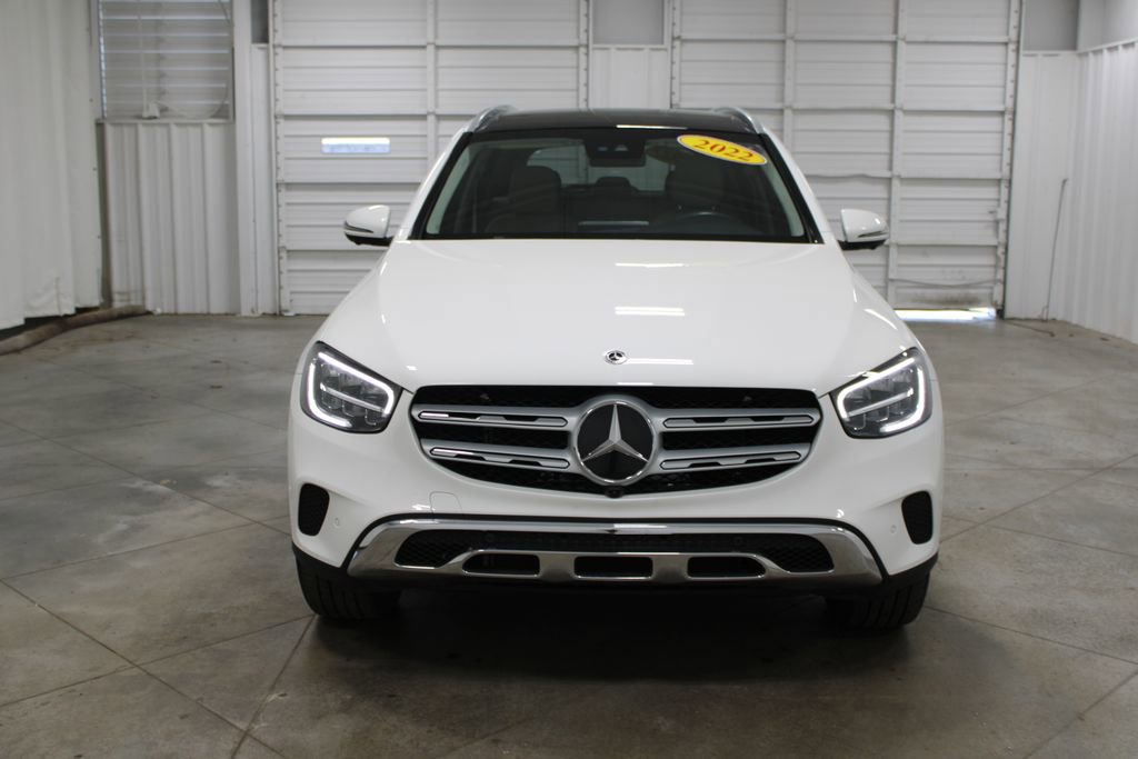 Used 2022 Mercedes-Benz GLC 300 4MATIC image 3
