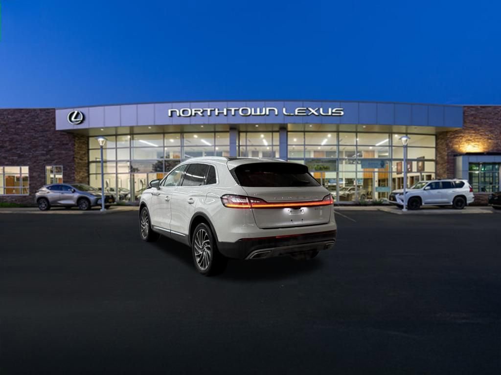 Used 2020 Lincoln Nautilus Reserve w/ Cargo Utility Package image 22