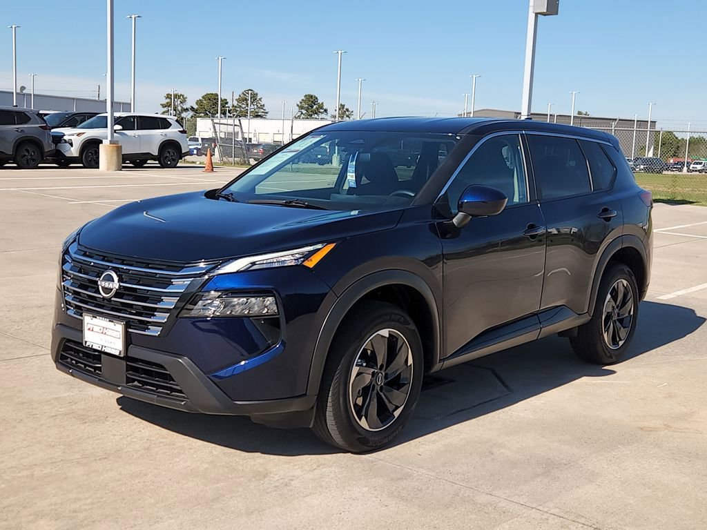 Used 2025 Nissan Rogue SV image 3