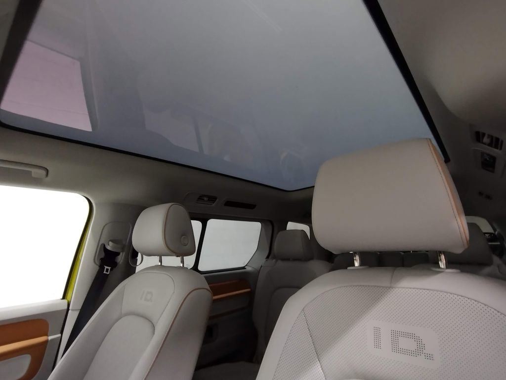 New 2025 Volkswagen ID. Buzz 1st Edition image 24