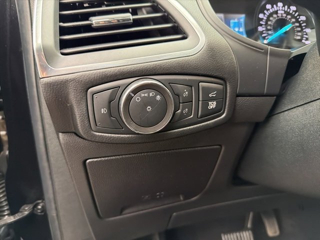 Used 2022 Ford Edge Titanium image 15