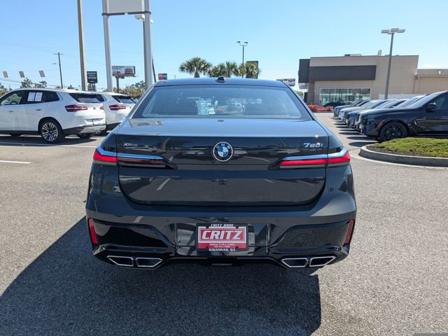 New 2026 BMW 760i xDrive w/ Luxury Rear Seating Package image 5