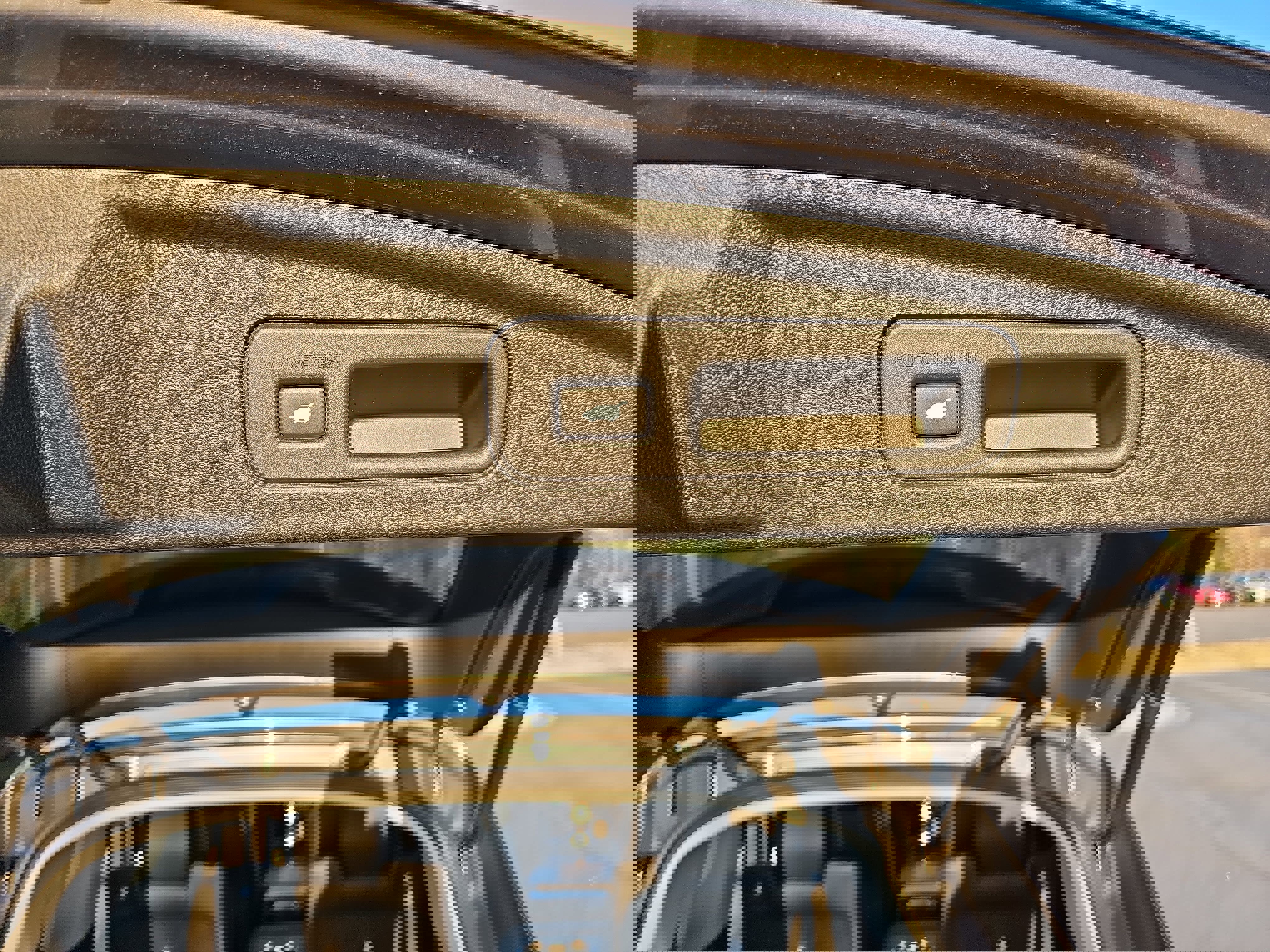 Used 2025 Acura MDX SH-AWD image 14