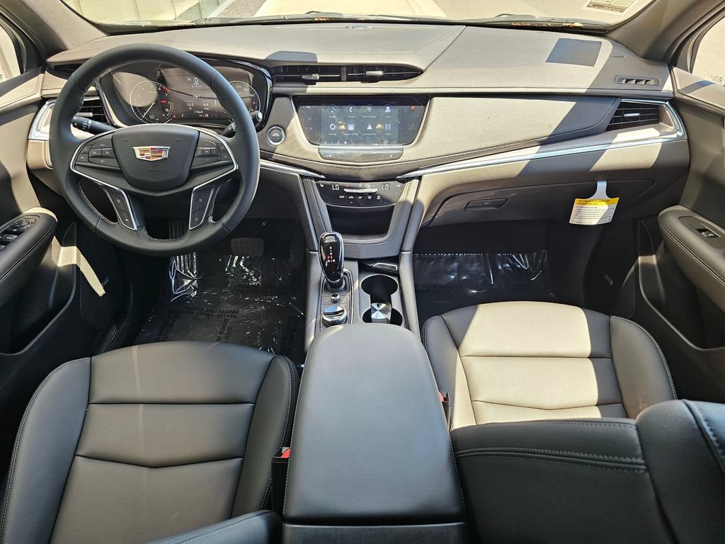 New 2026 Cadillac XT5 Luxury AWD/4WD image 17
