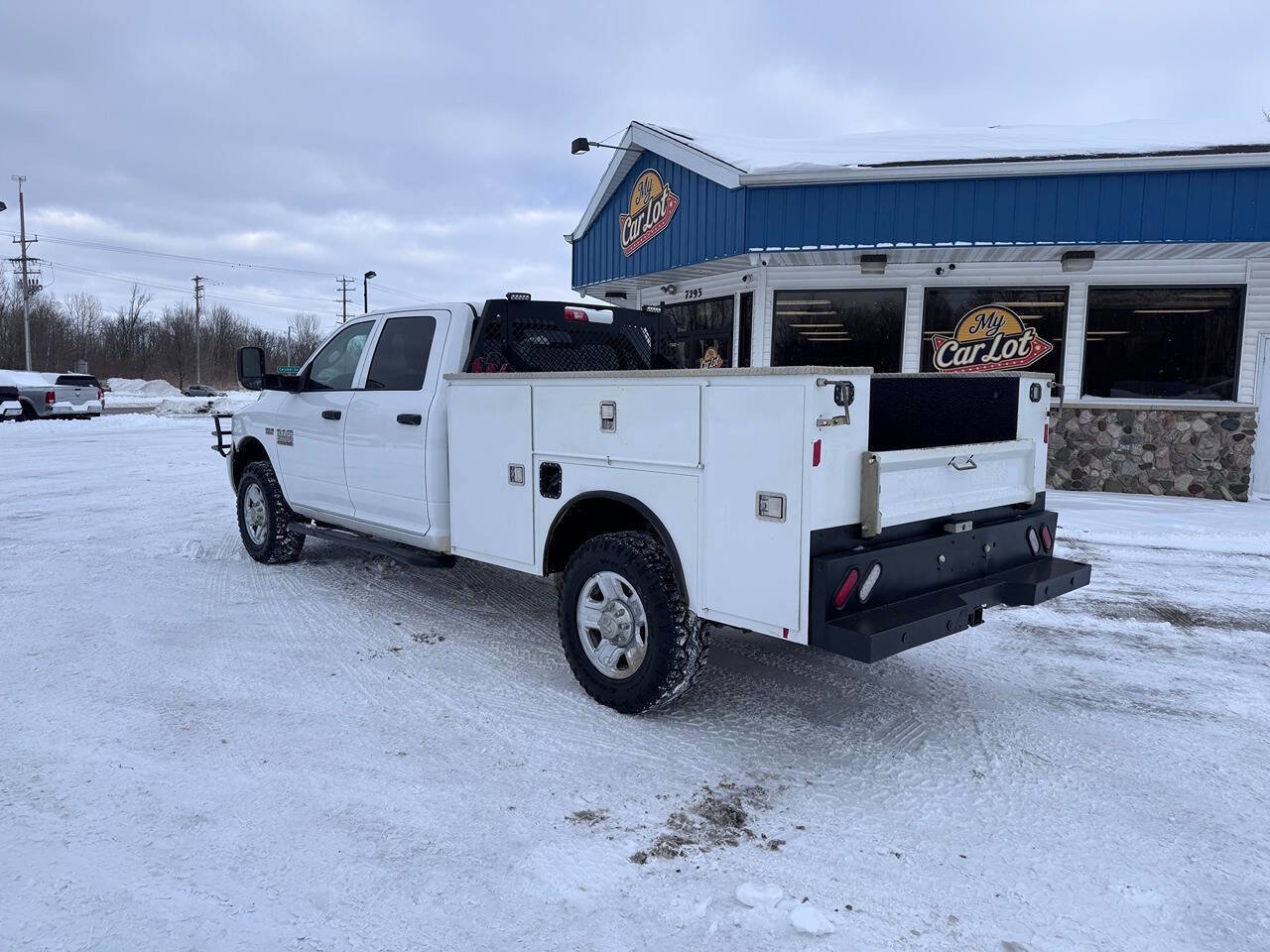 Used 2018 RAM 2500 Tradesman w/ Chrome Appearance Group image 7