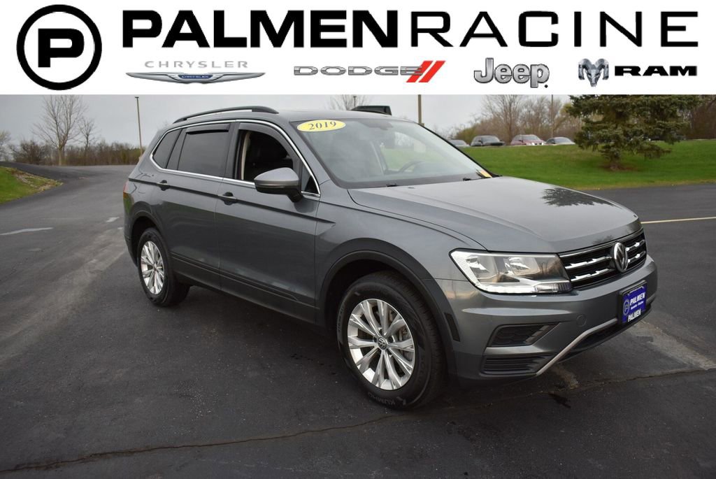 Used 2019 Volkswagen Tiguan SE AWD/4WD image 1
