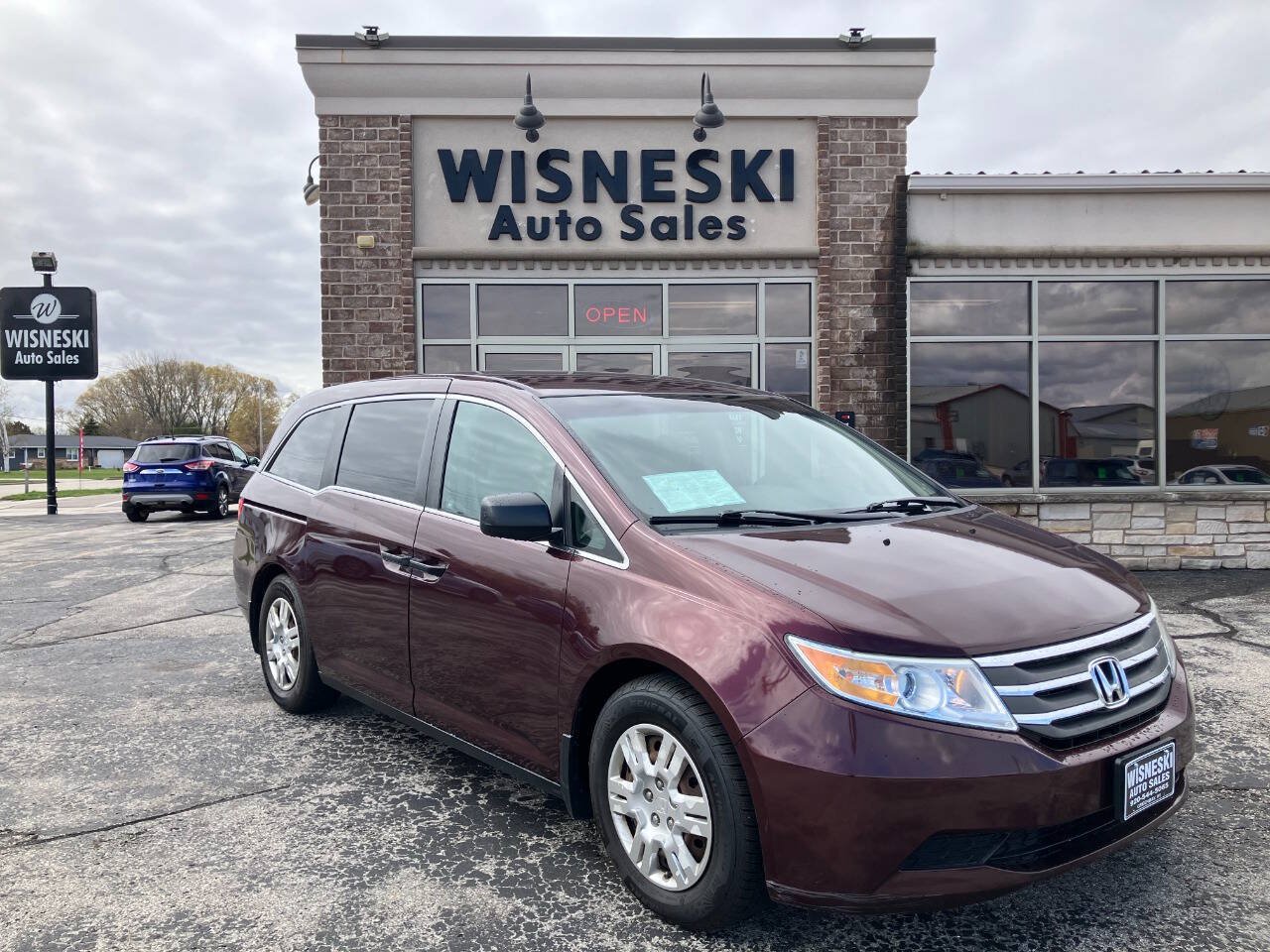 Used 2011 Honda Odyssey LX image 1