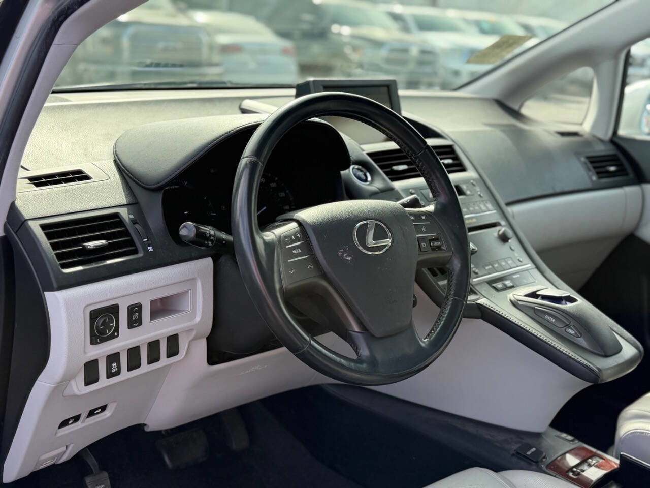 Used 2010 Lexus HS 250h FWD image 10