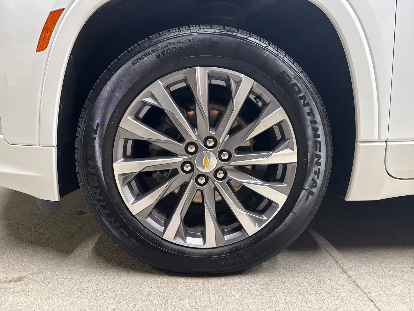 Used 2023 Chevrolet Traverse Premier image 25