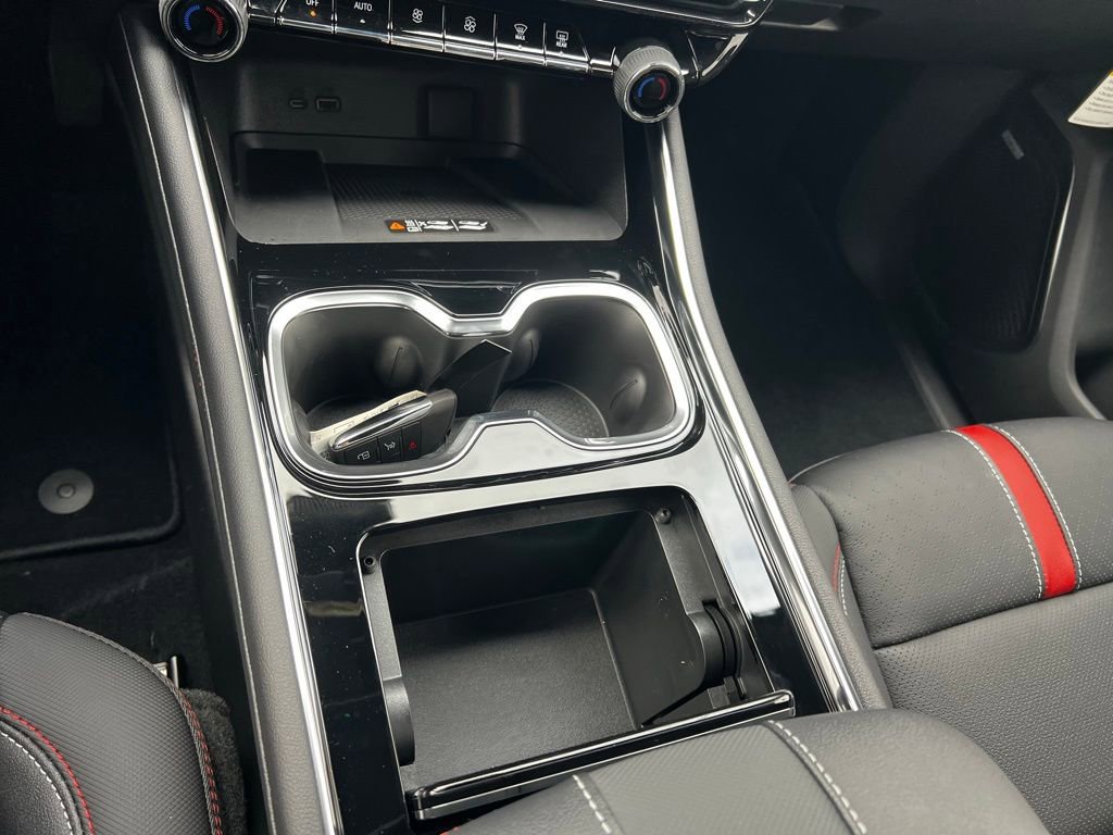 New 2026 Chevrolet Traverse RS image 42