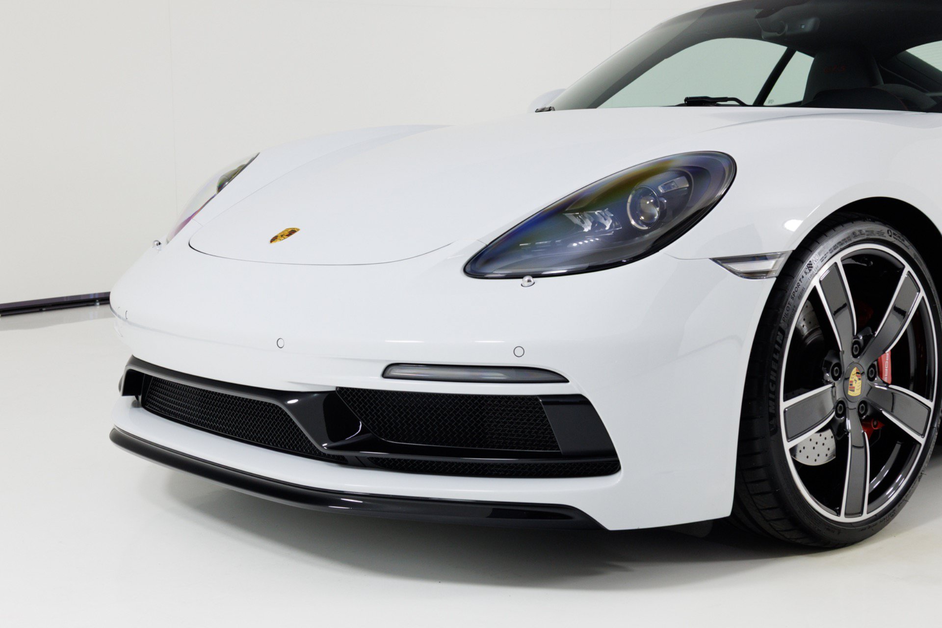 Used 2022 Porsche 718 Cayman GTS RWD image 61