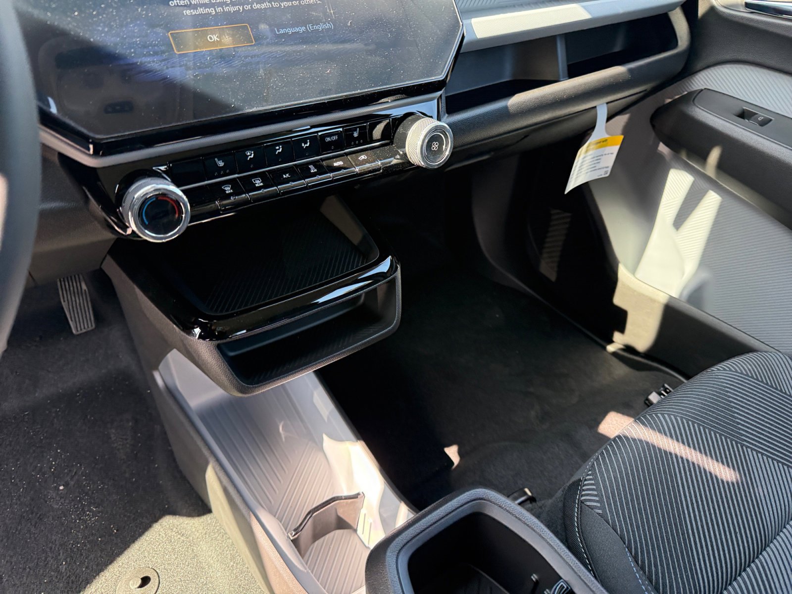 New 2027 Chevrolet Bolt LT FWD image 13
