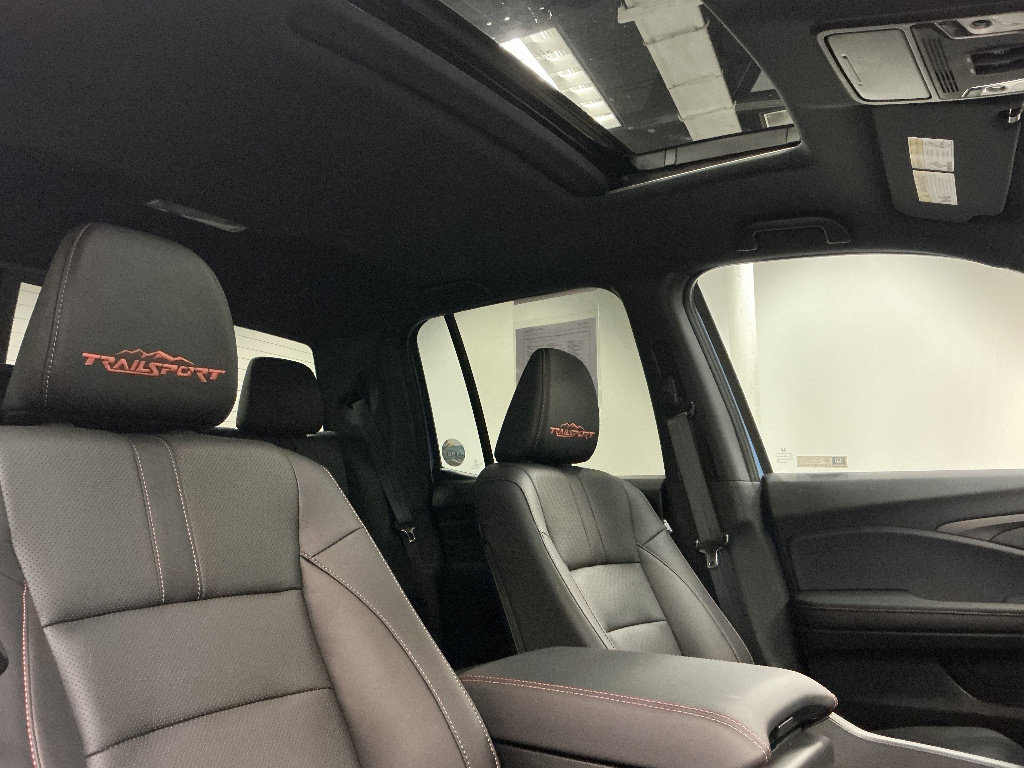 Used 2025 Honda Ridgeline TrailSport+ image 35